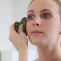 Jade Roller & Gua Sha Facial Massage Tool - HEALTH & BEAUTY